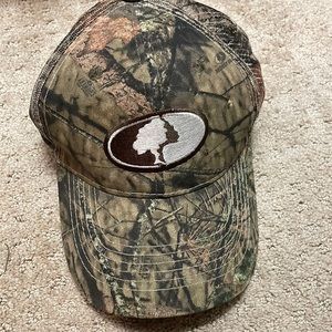 MOSSY OAK CAMOUFLAGE HAT